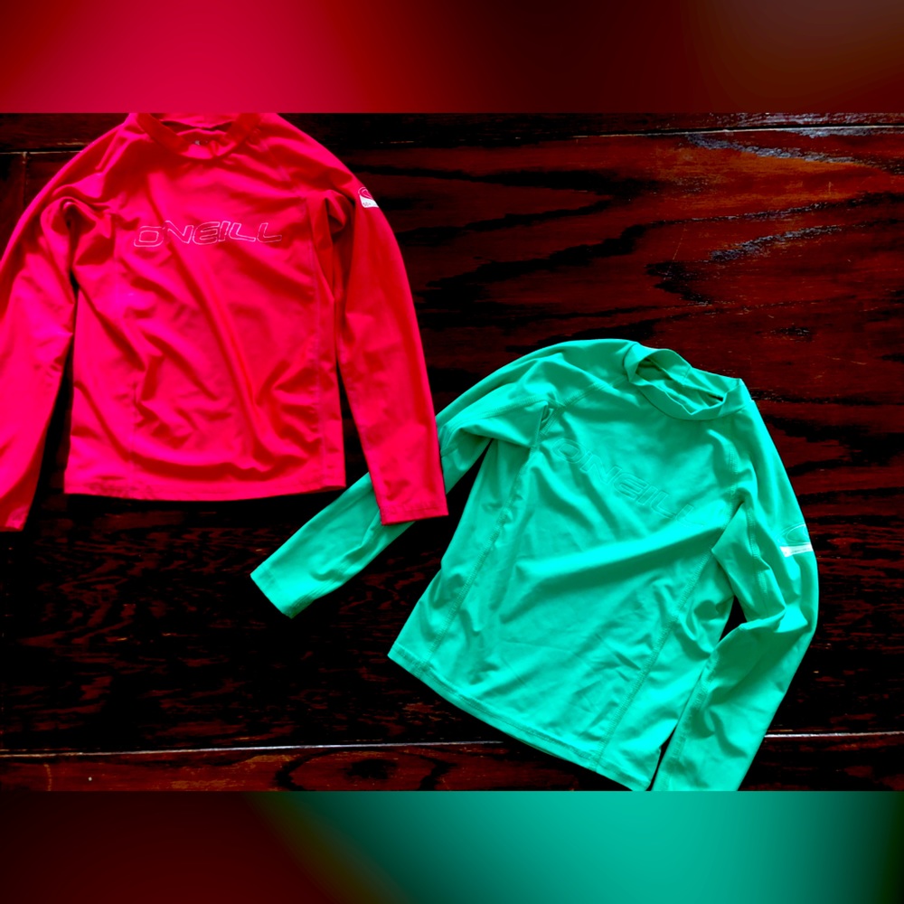 Kids O’Neill SPF 50 rash guards